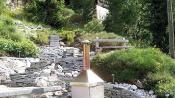 Enceinte de lâhĂ©bergement