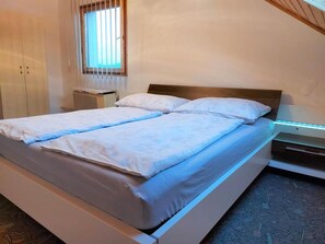 Internet - Schön eingerichtetes Appartement für 10 Personen by Interhome (Balatonlelle)