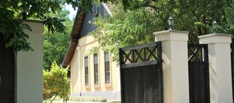 Hütte mit Garten, Grill und Terrasse by Interhome