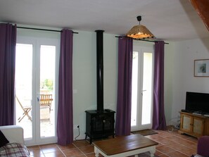 Fireplace, DVD player - Schönes Ferienhaus mit Pool in Villautou by Interhome (Villautou)
