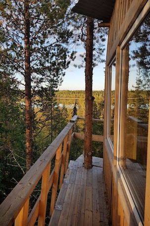 Terrasse/Patio. Aurora Lodge by Interhome