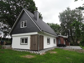 Exterior - am Teich by Interhome (Wacken)