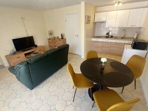 Interior - Apartement Serenity by Interhome (Buk-Thermal)
