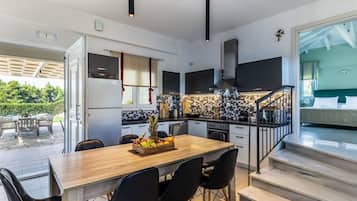 Fridge, microwave, oven, dishwasher