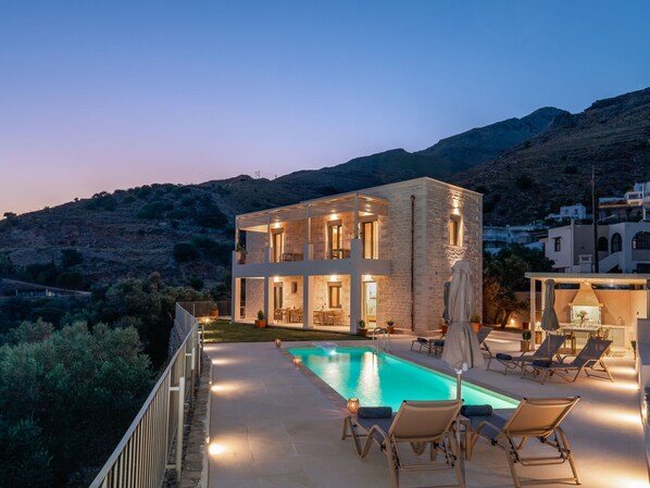 Pool - Aloni-Villa by Interhome (Agios Vasilios)
