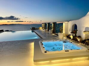Pool - "Calypso Sunset" mit Terrasse by Interhome (Mykonos (Stadt))