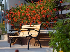 Terrace/patio - "Lana" mit Whirlpool by Interhome (Rudanovac)