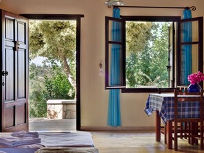 Internet - Gruppenunterkunft auf Kreta - separate Häuser by Interhome (Almyrida)
