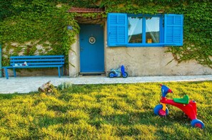 Exterior - Romantisches Haus in Krušvar mit privatem Pool by Interhome (Dicmo)