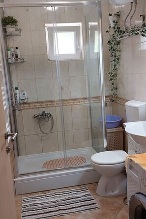 Towels - Vinka mit schönem Meerblick by Interhome (Kaštel Sućurac)