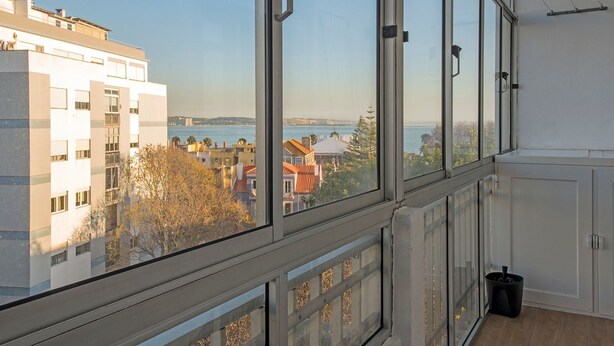 Unclassified image, 1 of 28, button - Wunderschöner Paço D'Arcos by Interhome (Oeiras)
