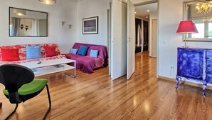 Unclassified image, 3 of 28, button - Wunderschöner Paço D'Arcos by Interhome (Oeiras)