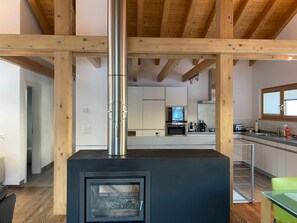 Réfrigérateur, micro-ondes, four, lave-vaisselle