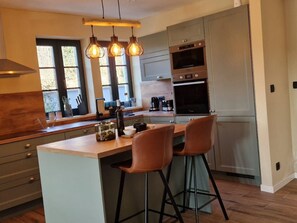 Fridge, microwave, oven, dishwasher - Villa George by Interhome (Novi Vinodolski/Bribir)