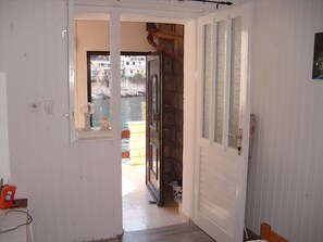 Interior - Erdgeschoss-Wohnung by Interhome (Korčula/Zavalatica)