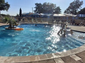 Una piscina riscaldata