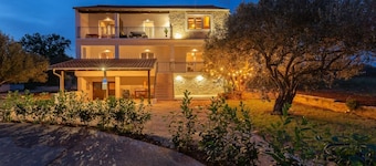 Wohnung Srića by Interhome