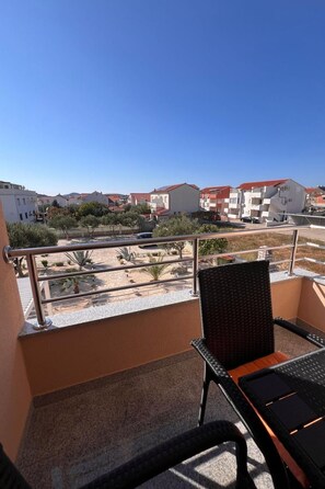Terrace/patio - Wohnung "Ivić 3" by Interhome (Srima)