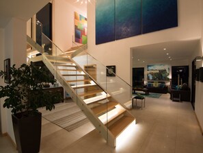 Interior - Ferienvilla mit Infinity Pool by Interhome (Arco da Calheta)