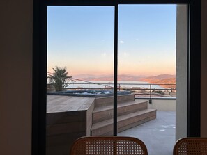 Interior - ISULA-RED_BEAUTIFUL_VIEW. by Interhome (Corbara)