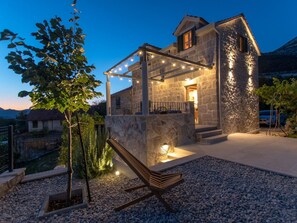 Exterior - Villa Le Adria - Privater HotTub- Kostenloses Parken am Strand by Interhome (Prapatnica)