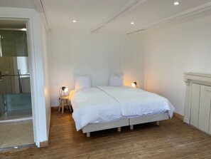 Internet - Haus mit großem Komfort, 20 Min. von den Stränden entfernt by Interhome (Kernevel)