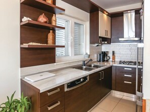 Fridge, microwave, oven, dishwasher - "Villa Petar" mit Infinity Pool by Interhome (Podstrana)