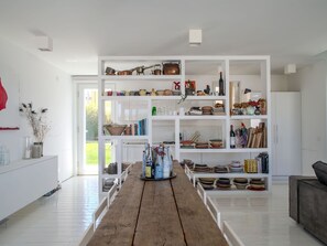 Interior - Elegante Villa am Strand, Jacuzzi und Garten by Interhome (Senigallia)
