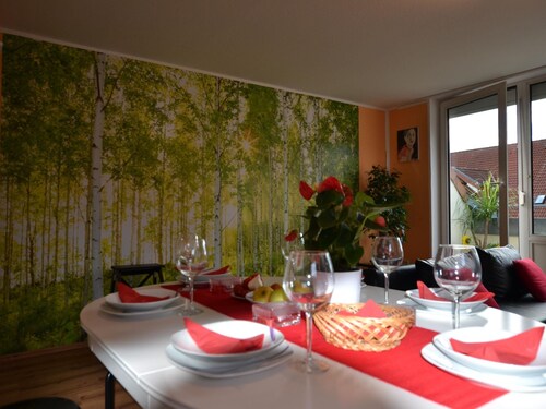 Großzügige Ferienwohnung mit Terrasse by Interhome