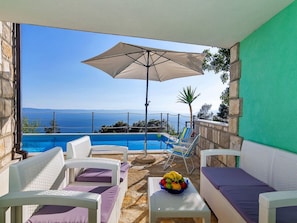 Pool - Renoviertes Ferienhaus in Tučepi mit Privatem Pool by Interhome (Tučepi)