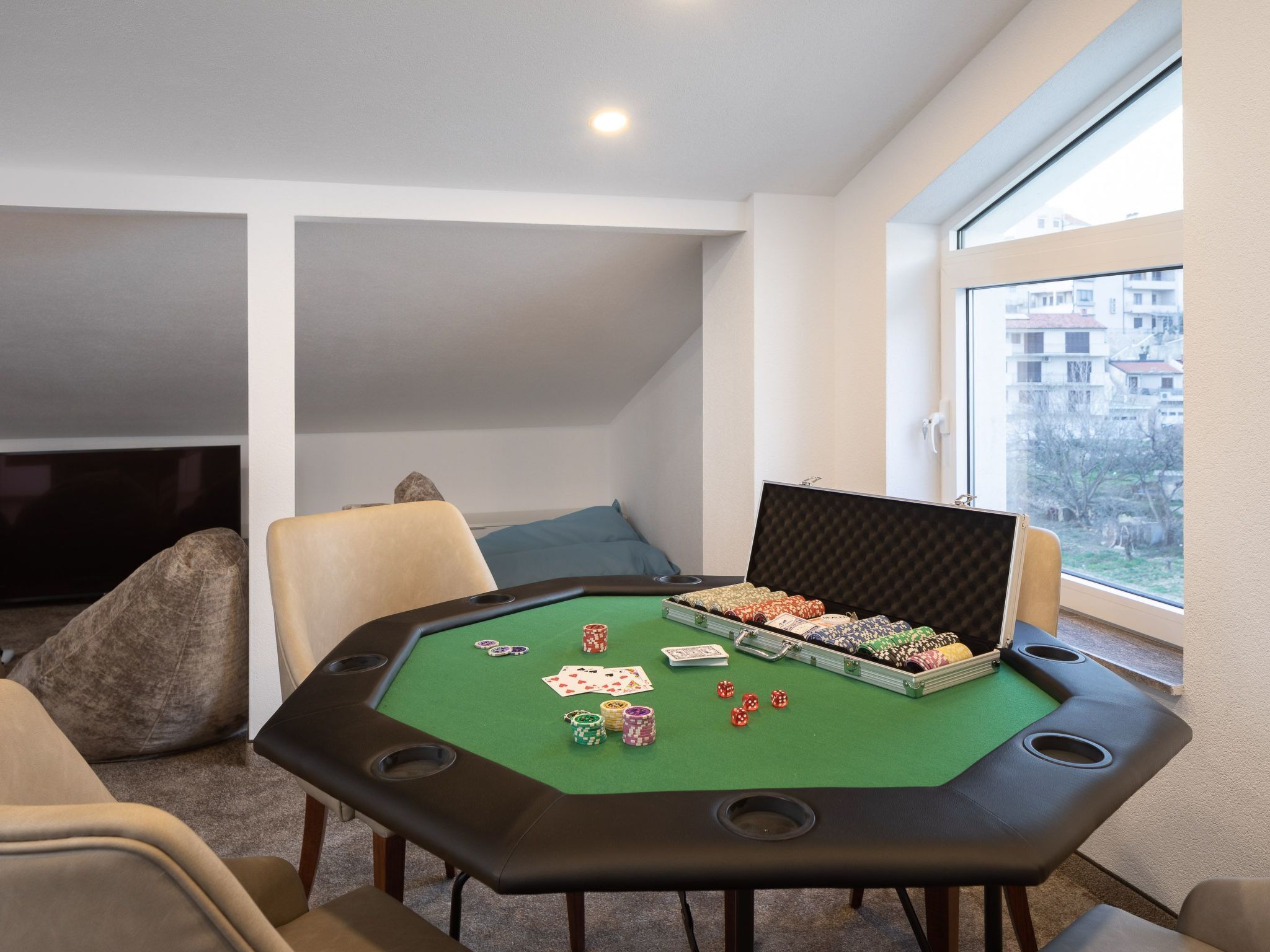 غرفة الألعاب