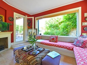 TV - Villaflair - Porto Ercole Pool Villa by Interhome (Porto Ercole)