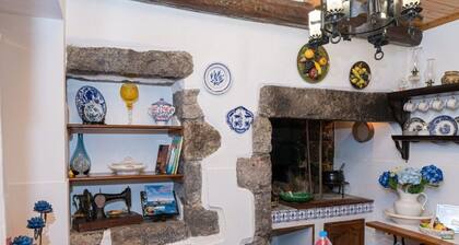 Warmwasser Haus 1 by Interhome