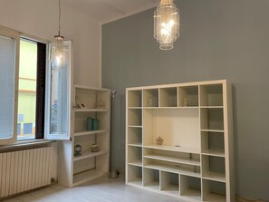 Immagine non classificata, 5 di 10, pulsante
