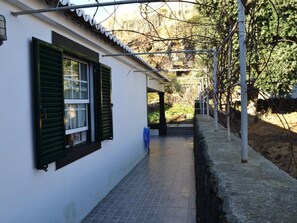Unclassified image, 2 of 46, button - Haus Douce Mer by Interhome (Angra do Heroísmo)
