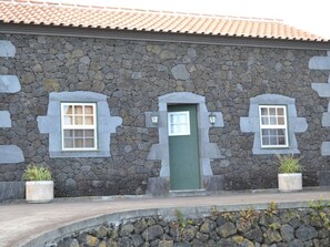 Unclassified image, 3 of 17, button - Das Haus der Weinkellerei by Interhome (Cabo da Praia)