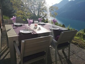 Outdoor dining - Seppi - Seen und Berge by Interhome (Seelisberg)