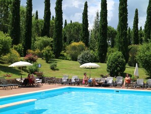 Pool - Wohnung in Sarteano mit Privatparkplatz by Interhome (Sarteano)