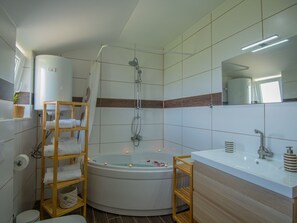 Towels - Freistehende Villa Iva Grubine mit Privatpool by Interhome (Kamenmost)