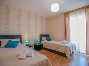 5 bedrooms, Internet - Freistehende Villa Iva Grubine mit Privatpool by Interhome (Kamenmost)