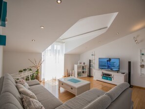 Fireplace - Freistehende Villa Iva Grubine mit Privatpool by Interhome (Kamenmost)