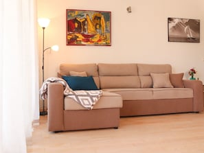 TV - Gemütliche Ferienwohnung Prizemlje by Interhome (Pašman/Banj)