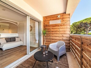 Terrace/patio - La Cigale Varoise - Hyères La Plage by Interhome (Hyères)
