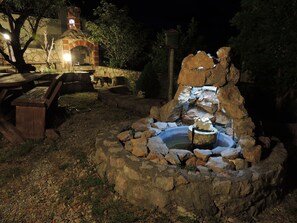 Outdoor spa tub - Studio mit Terrasse für zwei Personen by Interhome (Karlobag)