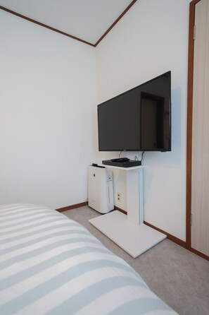 1 camera, ferro/asse da stiro, Wi-Fi gratuito, lenzuola