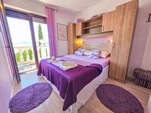 Internet - Appartement für 2-3 Personen mit Balkon und Gemeinschaftspool by Interhome (Novi Vinodolski)