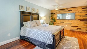 Room - 6 Mi to Raymond James Stadium: Tampa Retreat! (Tampa)