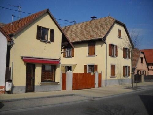 Wohnung am Rheinufer in Kunheim by Interhome