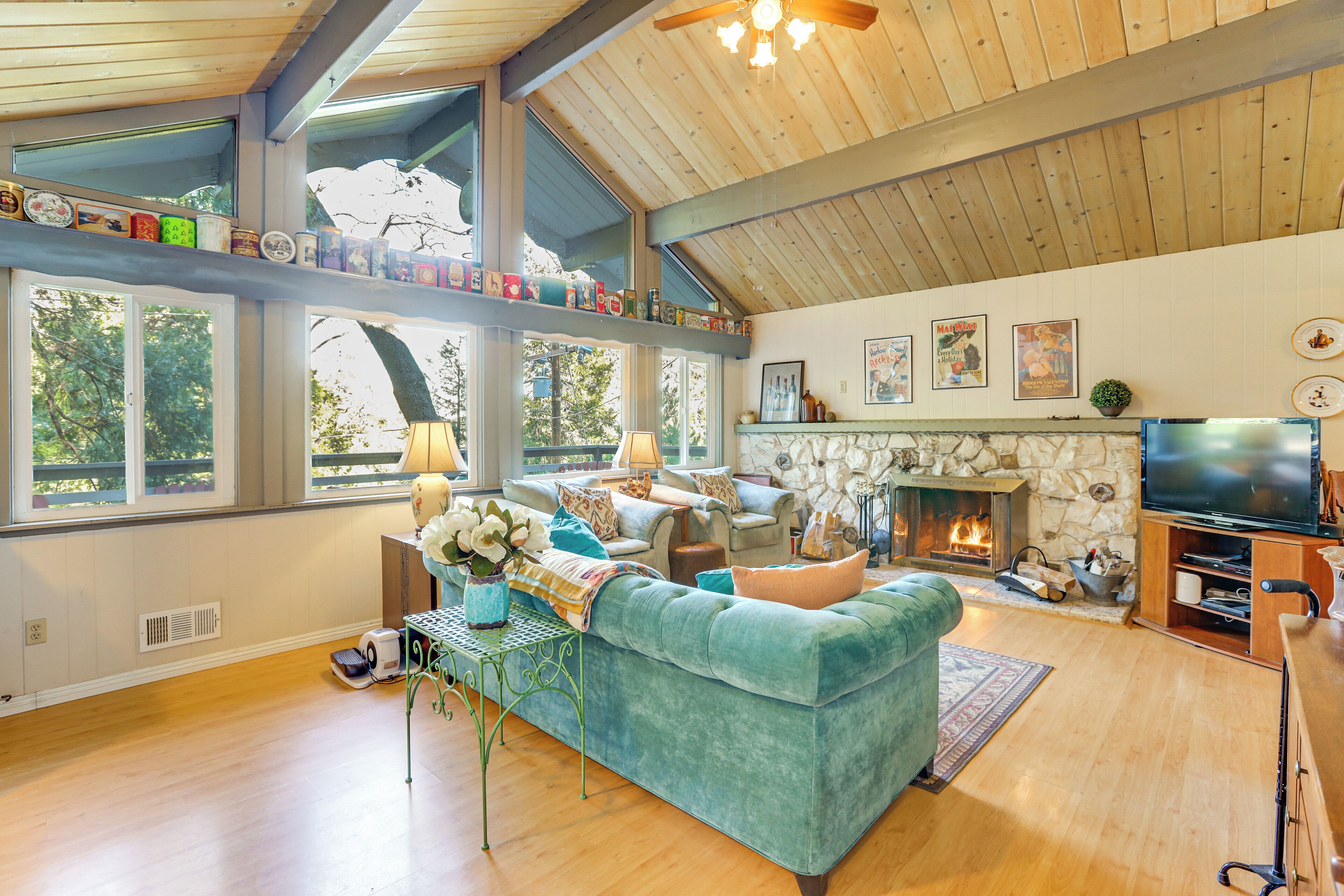 Crestline Vacation Rental | 3BR | 2BA | 2,230 Sq Ft | Stairs Required