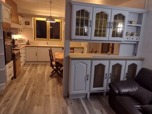 Interior - Bellevue mit Große Garten by Interhome (Breitenbach)